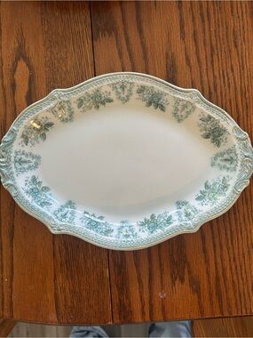 MOVING END OF MAY W.H. Grindley “Brussels” green and white serving platter dish